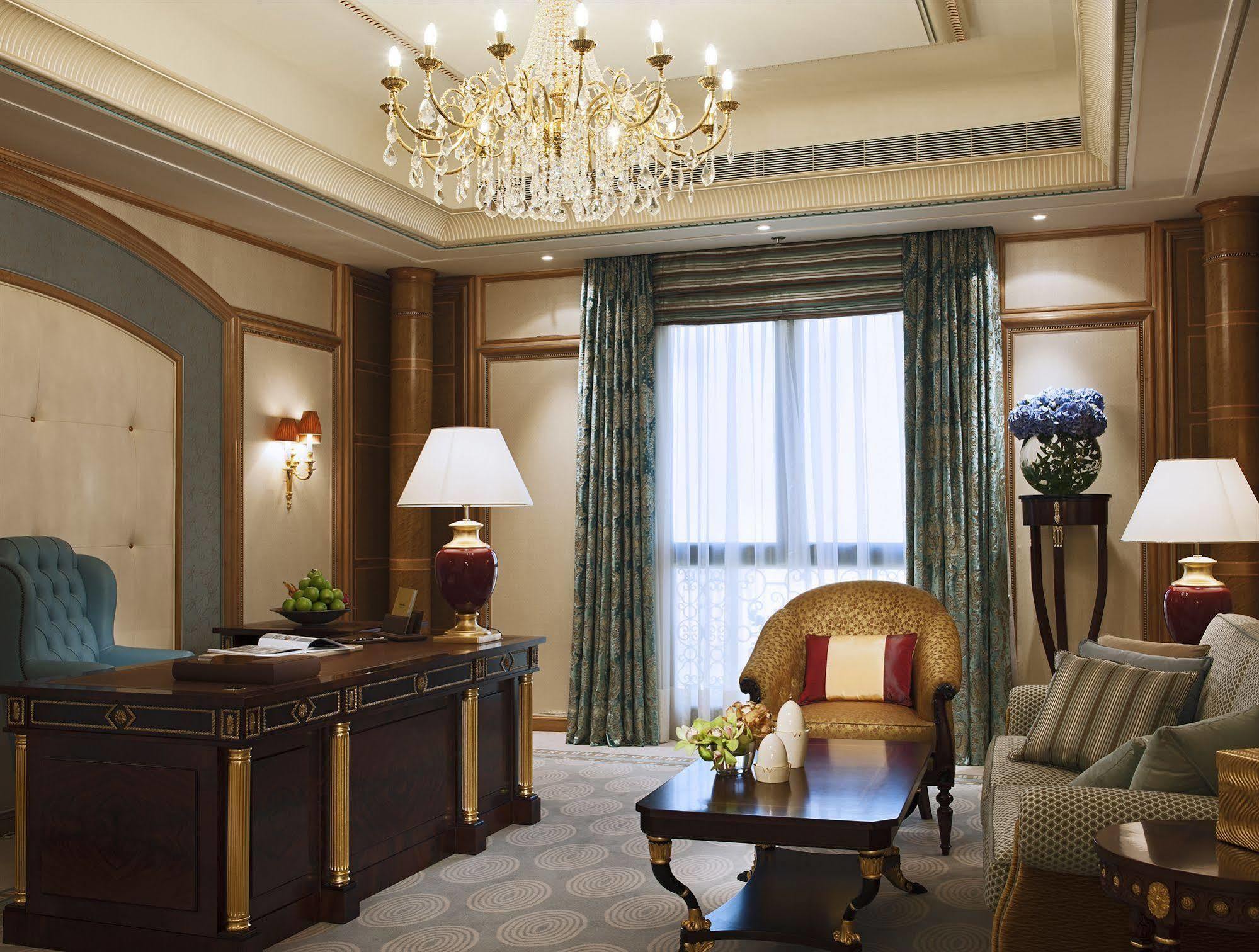 The Ritz-Carlton, Riyadh Room photo